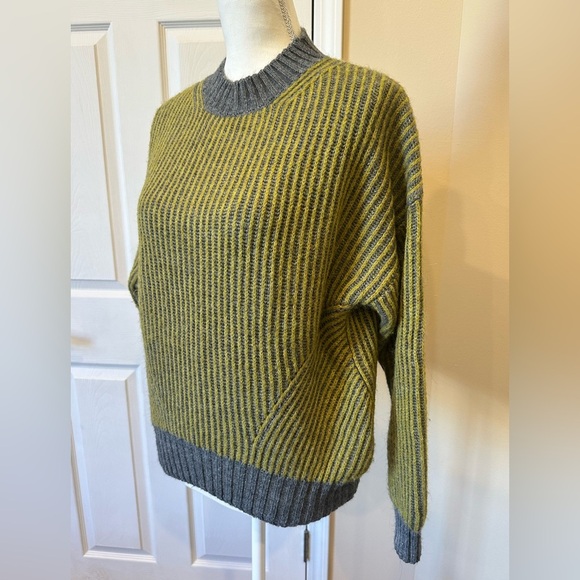 Chiaramente Made in Italy Wool Blend Striped Sweater Women’s Size Small - Picture 4 of 7